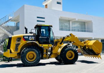 Cargador Frontal CATERPILLAR 950L