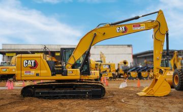 Excavadora sobre orugas Caterpillar 320 CH