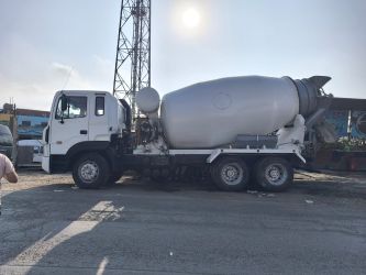 Camión Mixer HYUNDAI HD270