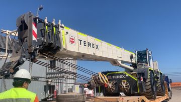 Grúa Móvil TEREX RT780TC - Año: 2018